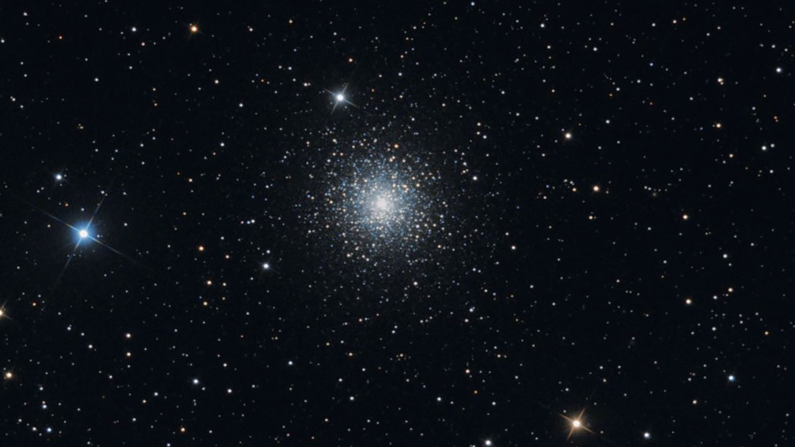 Roiul stelar globular M 15