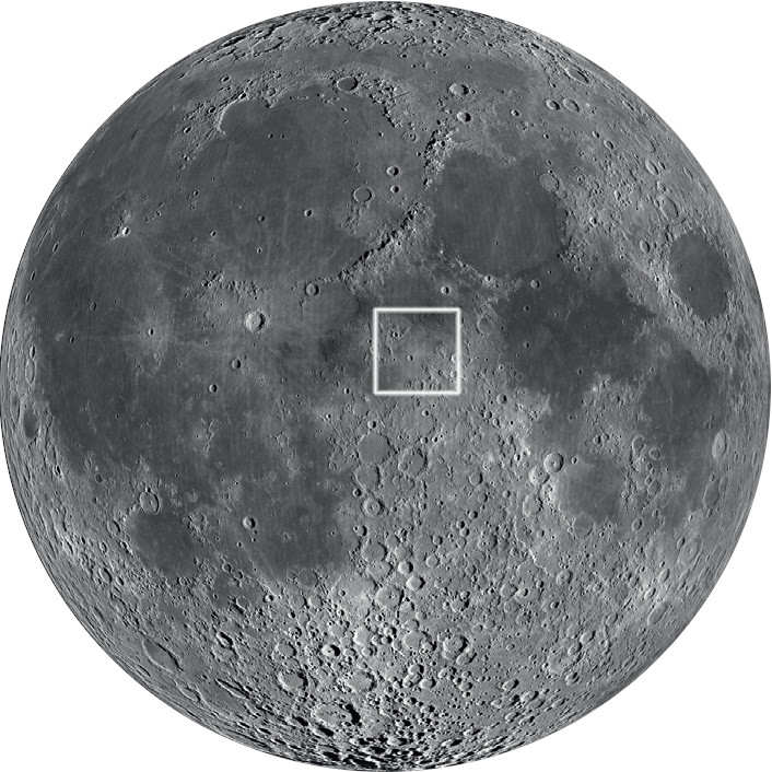 Cele două rille se găsesc aproape în centrul Lunii. NASA 