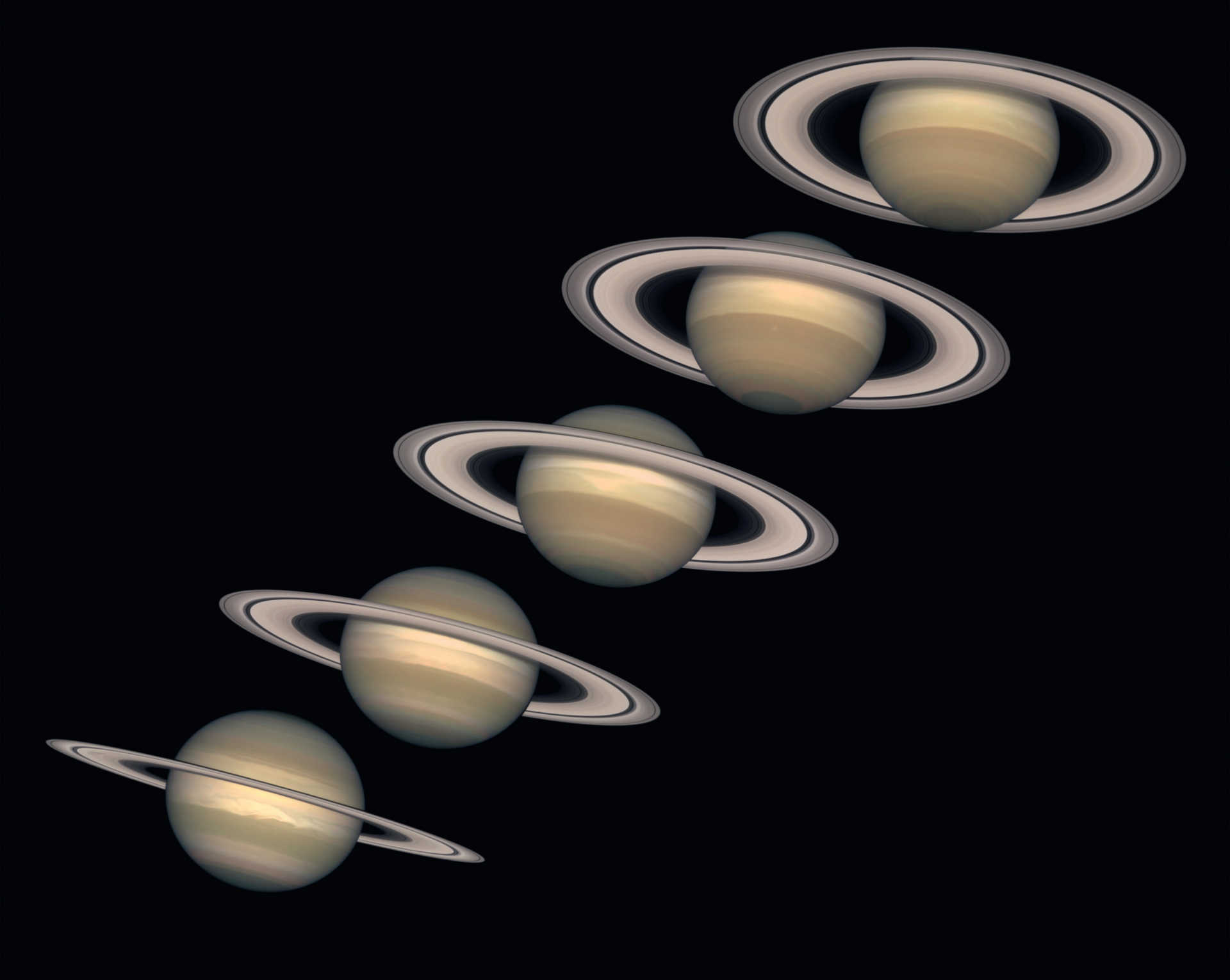 Saturn, așa cum apărea privit de pe Pământ în anii 1996-2000. NASA și echipa Hubble Heritage Team (STScI/AURA)