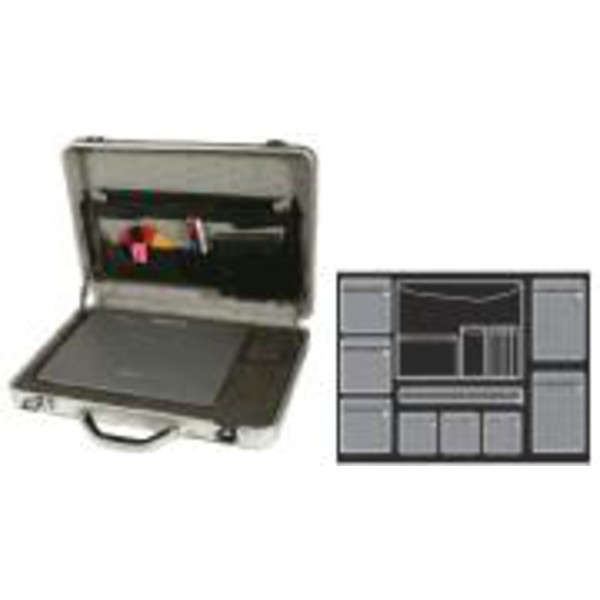 PELI Cutie M1750 de culoare verde cu spumă şi role