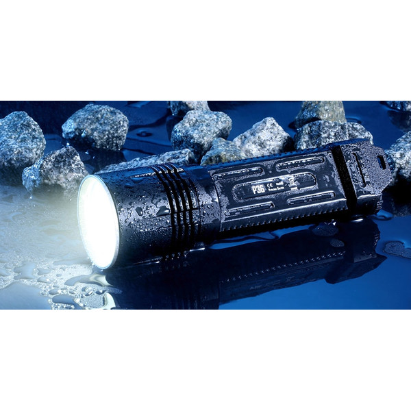 Nitecore Lanternă Lanterna P36
