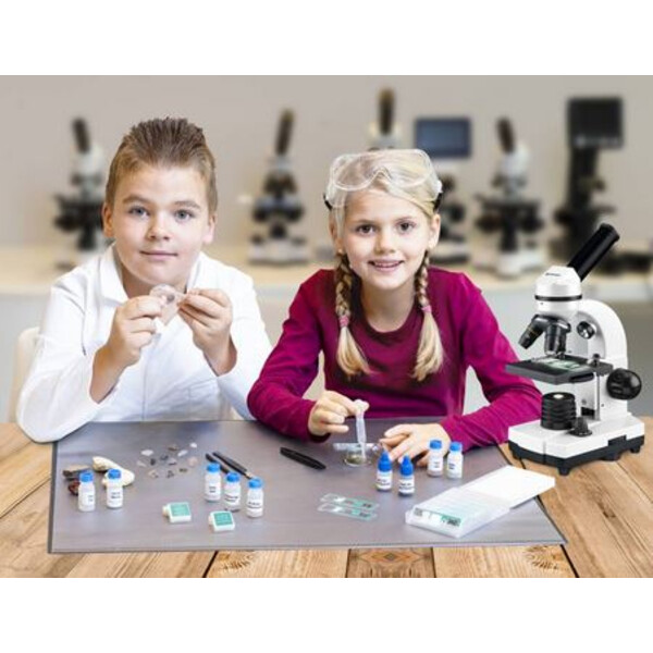 Bresser Junior Microscoape inteligente cu coduri QR