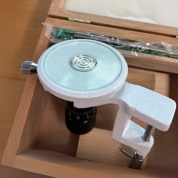 Windaus Microtom manual , rotund