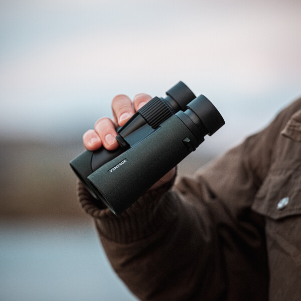 HAWKE Binoclu Vantage 10x32