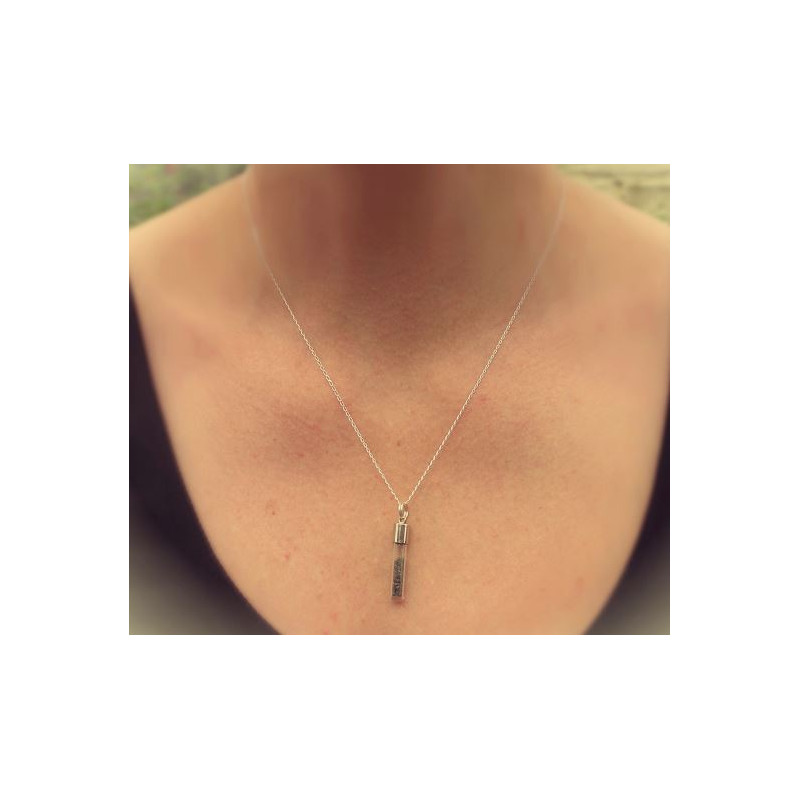 Jurassic Jewellery Meteoriti Colier praf de meteorit (tub)