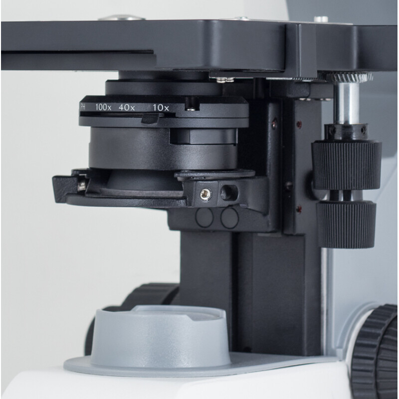 Motic Microscop Panthera E2, Trinocular, HF, INFINITY, plan achro., 40x-1000x, fix Koehl.LED