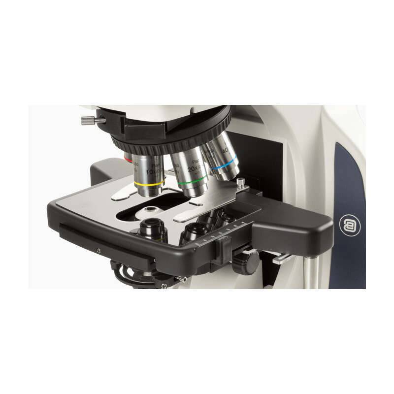 Euromex Microscop Delphi-X, DX.2158-APLi, trino, 40x - 1000x, Plan apocromat, cu cap ergonomic și iluminator cu halogen de 100W. cap ergonomic și Iluminare cu halogen de 100W