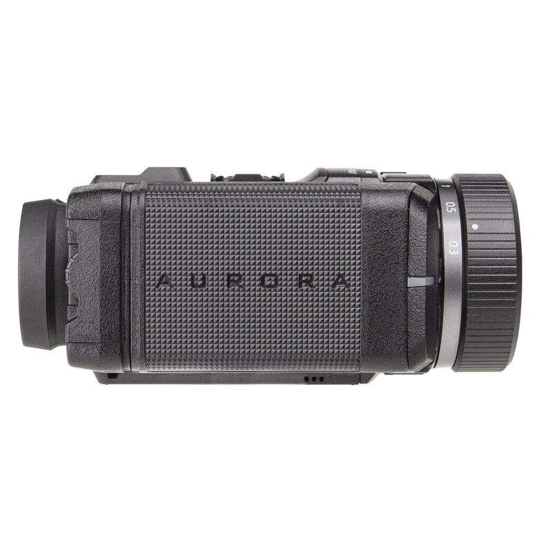 Sionyx Aparat Night vision Aurora Black include husă rigidă, card de memorie de 32 GB, a doua baterie, curea de transport