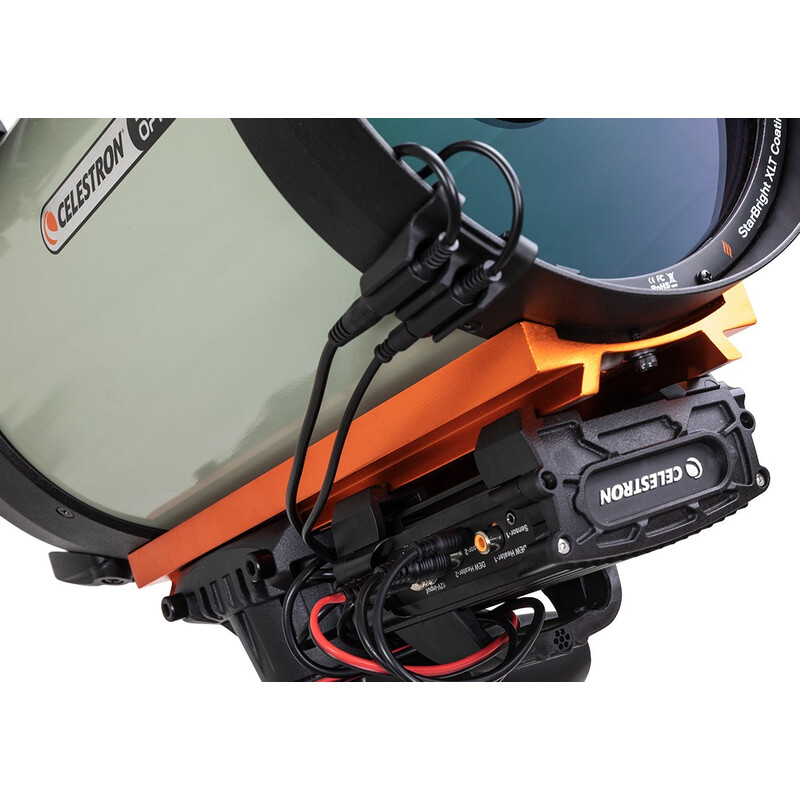 Celestron sistem inteligent 2x de control al puterii si al protectiei impotriva depunerii de roua