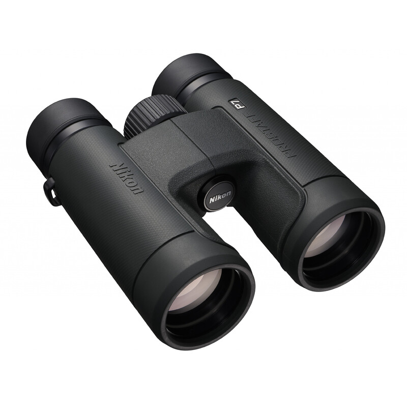 Nikon Binoclu Prostaff P7 8x42