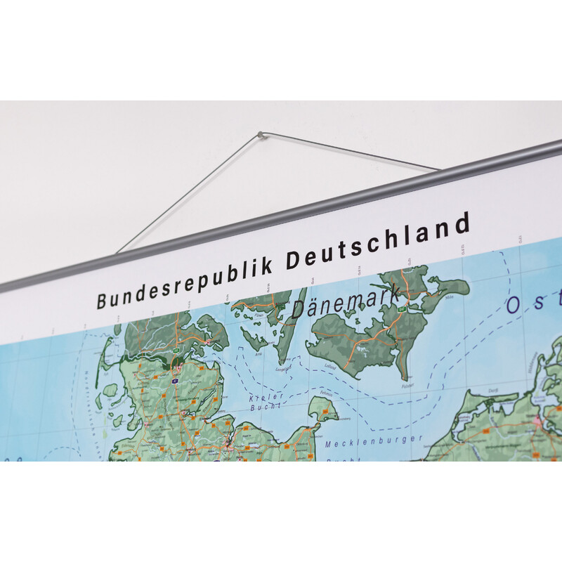 GeoMetro Harta Deutschland physisch (100 x 140 cm)