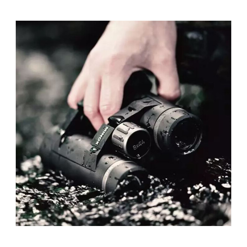 Minox Binoclu X-HD 8x44